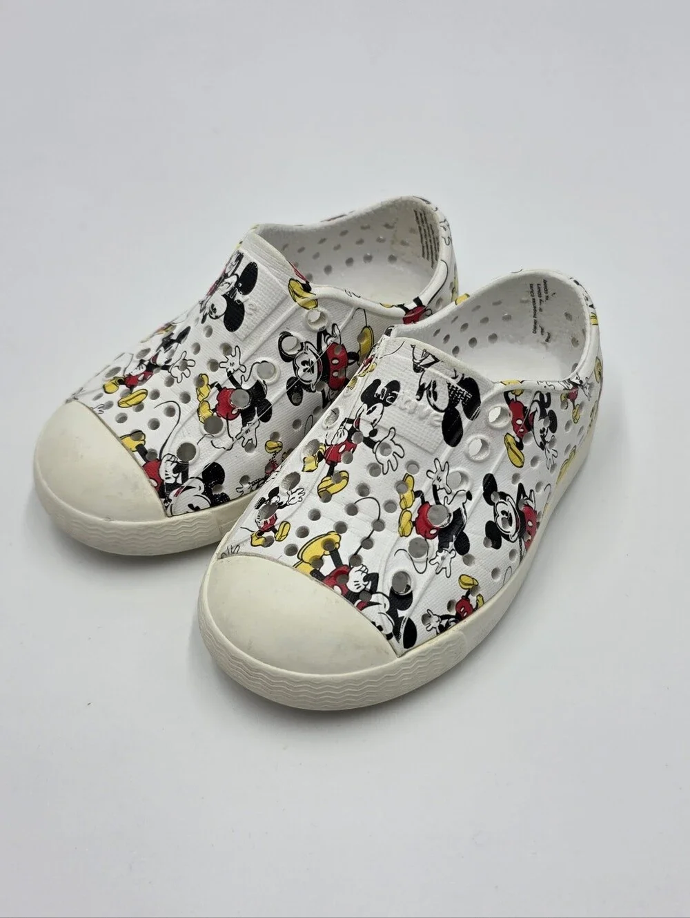 Native x Disney Jefferson toddler Mickey Mouse shoes size 5